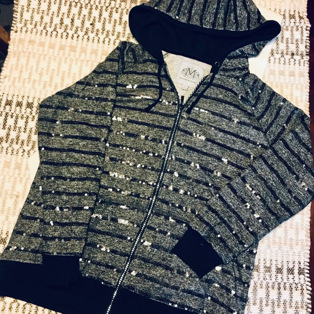 Maurices Premium Zip Up Hoodie Size 1